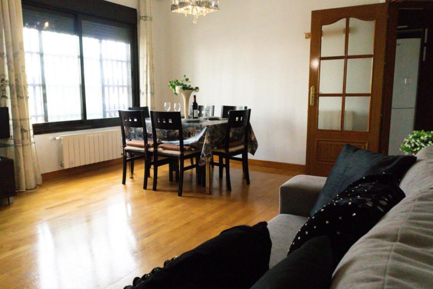 Antonio Lopez 217 Apartment Madrid Exterior photo